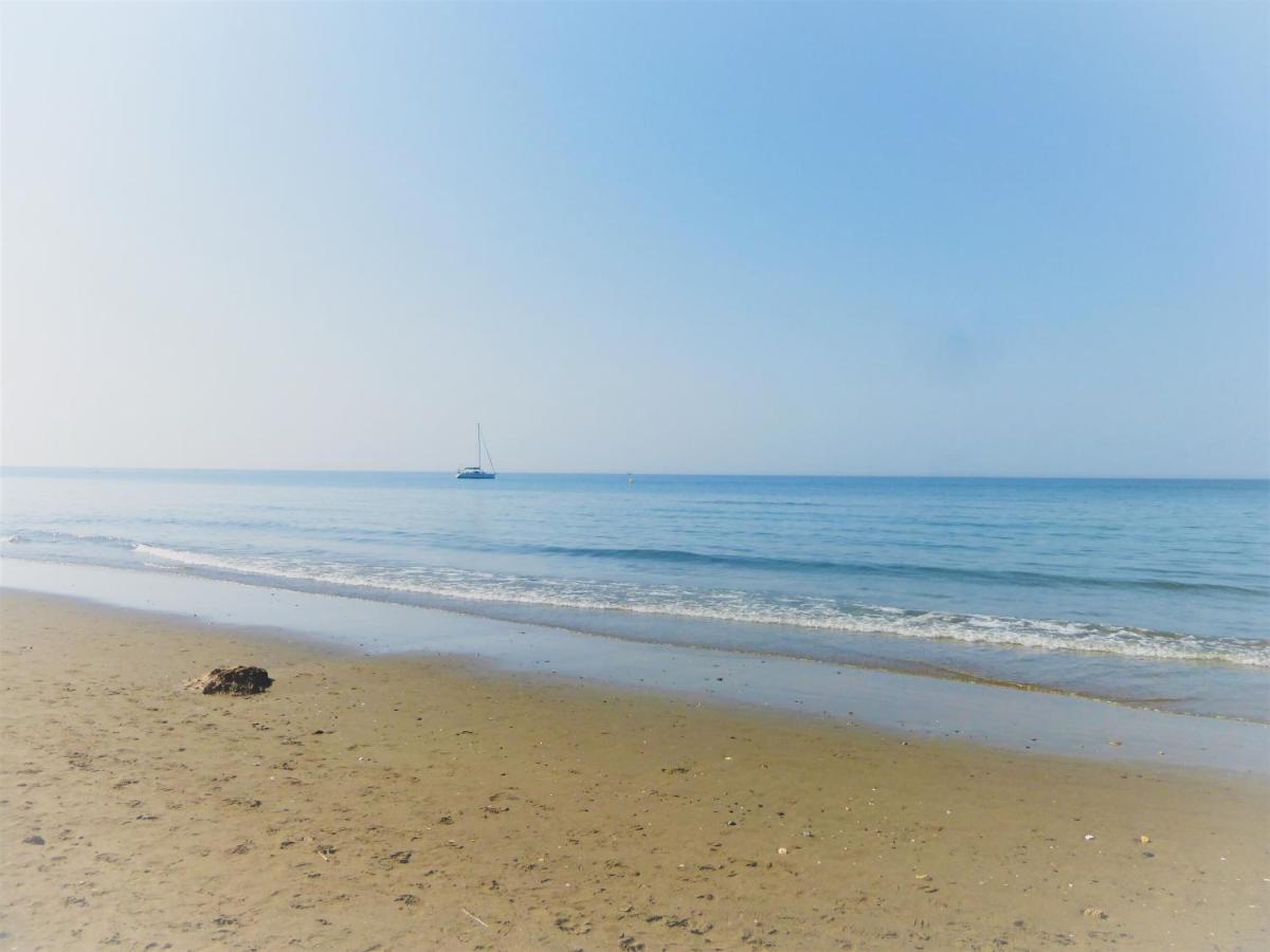 Romana Playa Marbella Vistas Al Mar מראה חיצוני תמונה